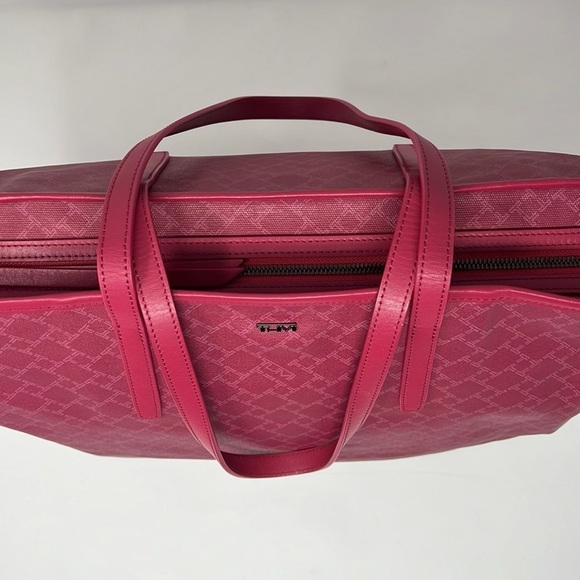 TUMI EVERYDAY TOTE BAG COATED CANVAS/ LEATHER/ RESPBERRY - Picture 6 of 13